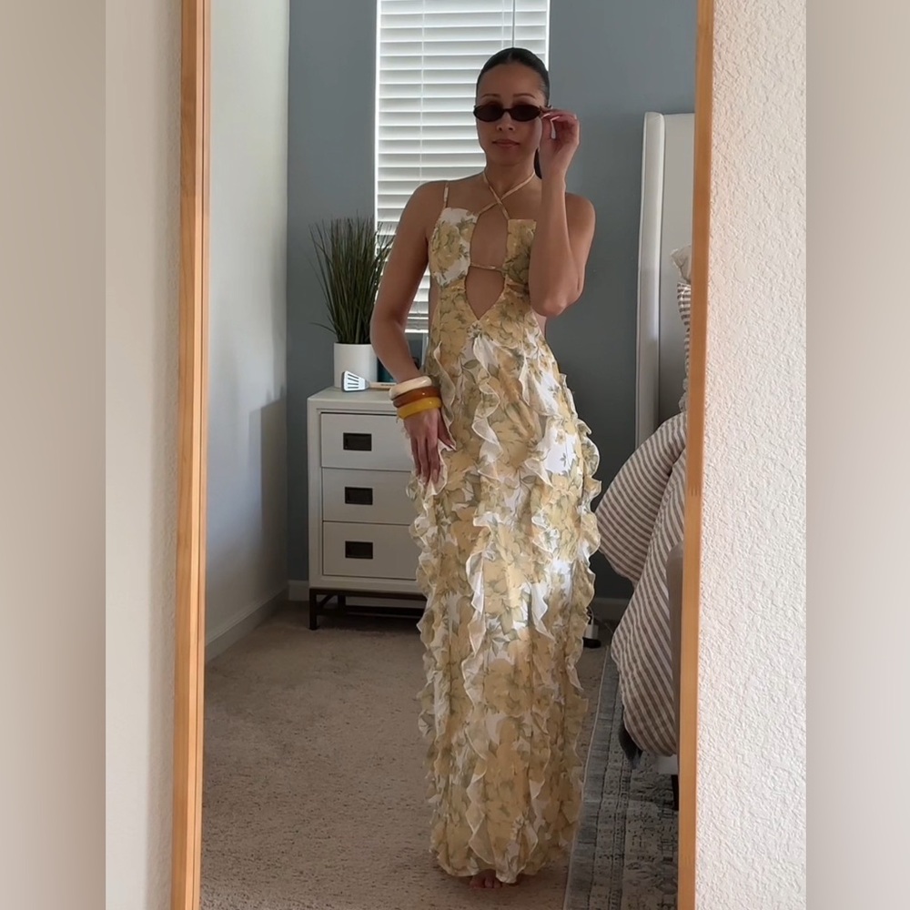 Elegant Cream Floral Dress